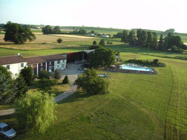 La Pommeraie Jonzac Bagian luar foto