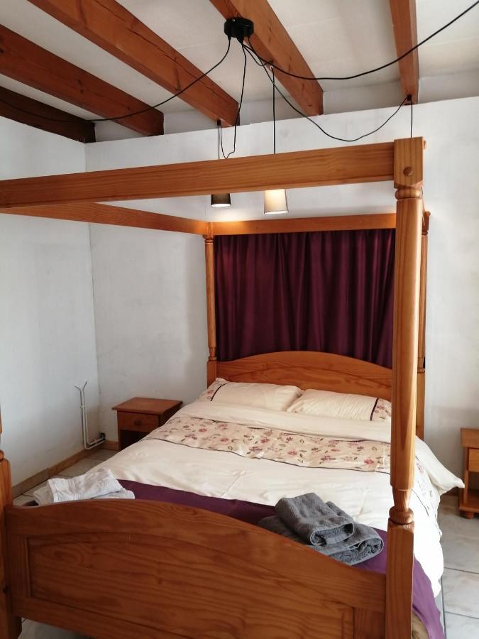 La Pommeraie Jonzac Bagian luar foto